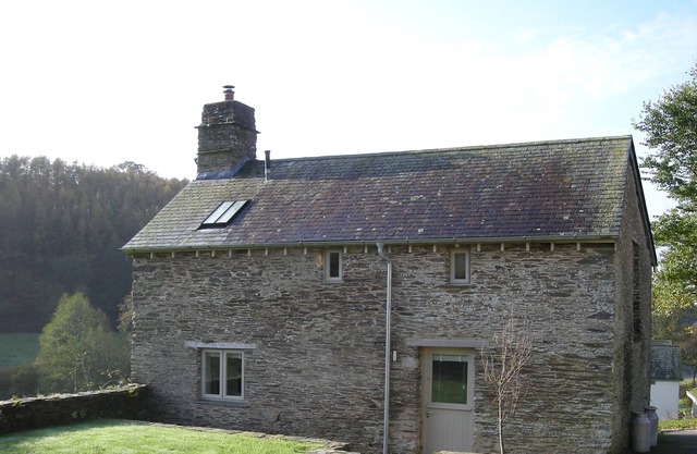 Gîte entouré de terres agricoles avec de belles vues à travers le sud du Devon
