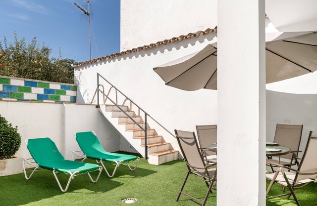 Maison de campagne "La Fresneda" avec vue sur la montagne, Wi-Fi et climatisation