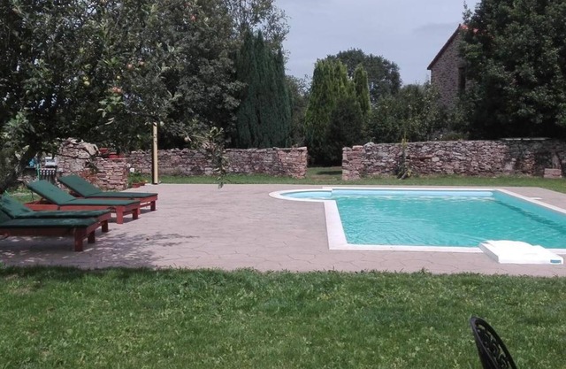 Maison de campagne 'Os Vilares LI' avec piscine partagée, terrasse privée et Wi-Fi
