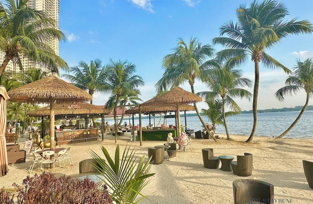 Country Garden Danga Bay Sea View Homestay by Stayrene