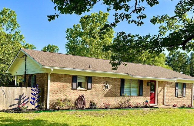 Maison de campagne sur Montes Hill à Nacogdoches