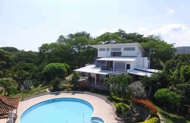 Maison de campagne avec piscine privée