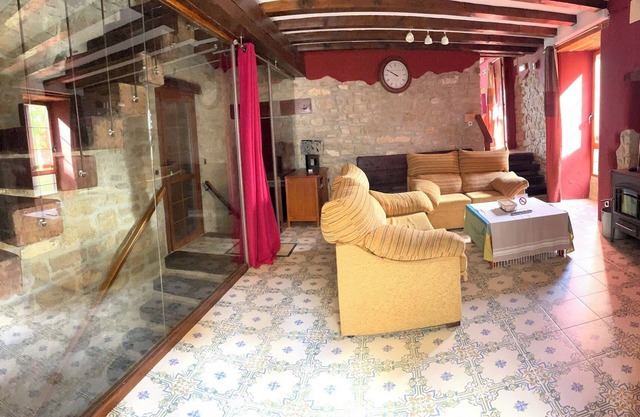 Maison de campagne "Zulotxo" avec vue sur les montagnes, terrasse privée et Wi-Fi
