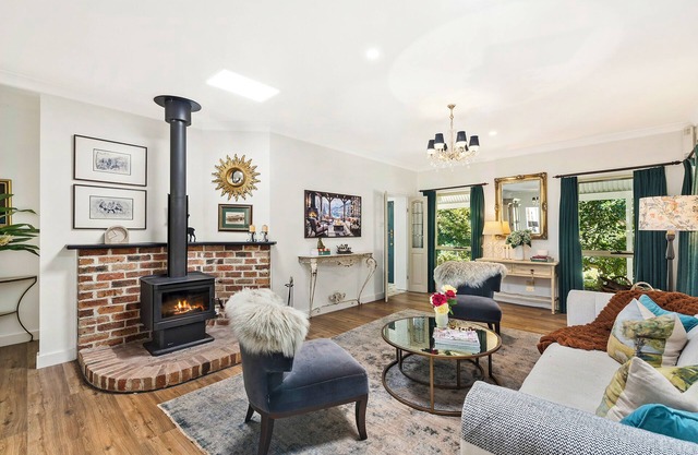 Country House 1 Min Walk to Bundanoon Village and The Iconic Pub