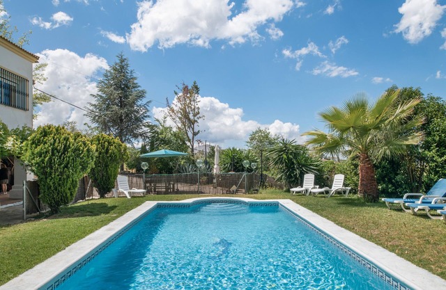 Maison de campagne "Cantarrana" avec vue sur la montagne, Wi-Fi et climatisation