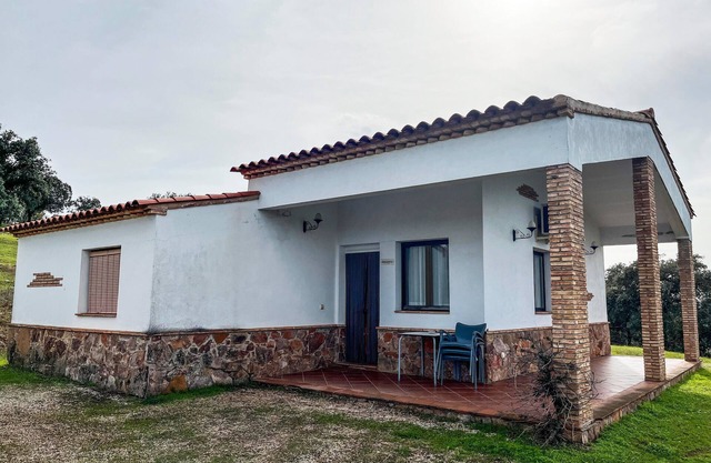 Maison de campagne 'Casa Los Órganos' avec vue sur les montagnes, piscine partagée et climatisation