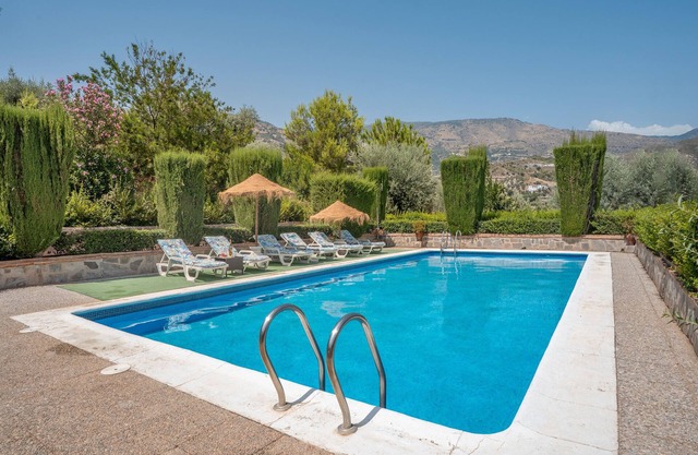 Maison de campagne "Delia" avec vue sur la montagne, piscine partagée et Wi-Fi