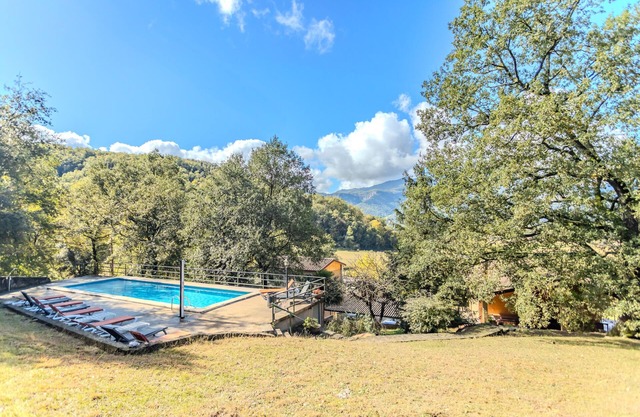 Maison de campagne "Can Guidic" avec vue sur la montagne, piscine privée et Wi-Fi