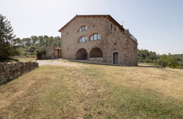 Maison de campagne "Mas Torigues" avec vue sur les montagnes, piscine privée et Wi-Fi