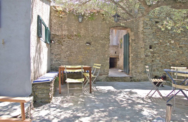 Loue maison de pays Morsiglia Cap Corse 10 couchages