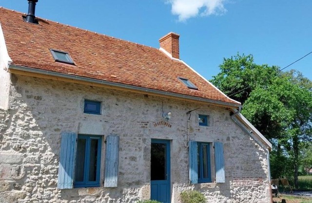 Country house in Chavroches, pets allowed