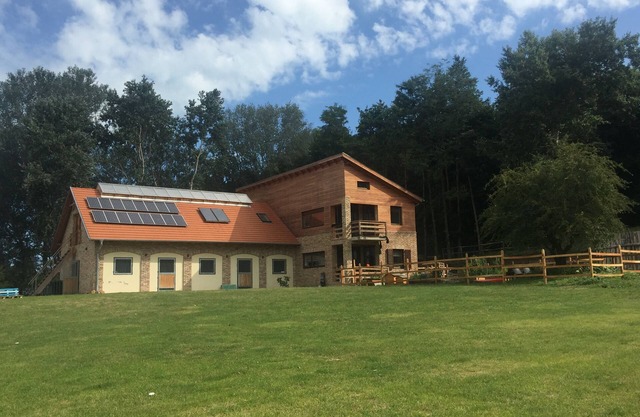 Nouvelle-NATURE, équitation, pêche, chasse, suivi, nourriture faite maison etc.