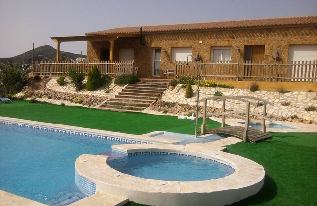 Maison de campagne dans la Sierra de Bédar avec piscines et jacuzzi