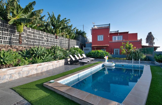 Maison de campagne "Los Lilos" avec piscine privée, jardin privé et Wi-Fi