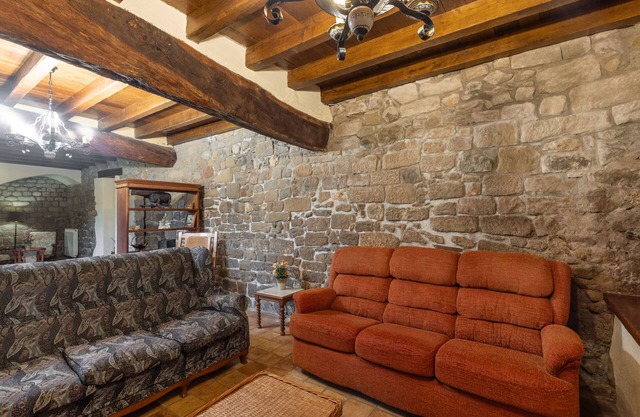 Country House 'Mas Vinyoles' with Mountain View, Private Pool and Wi-Fi