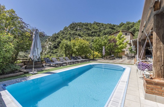 Maison de campagne "Moli" avec vue sur le lac, Wi-Fi et climatisation