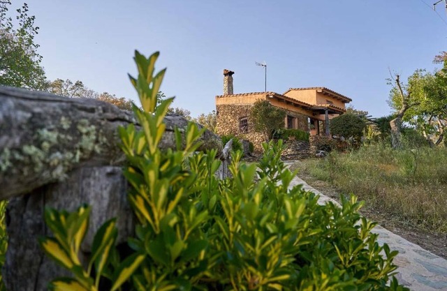 Maison de campagne "Navalgatos" avec vue sur les montagnes, piscine privée et terrasse privée