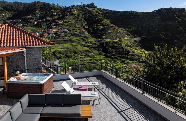 Maison de campagne avec vue sur la mer et jacuzzi - Casa de Pedra