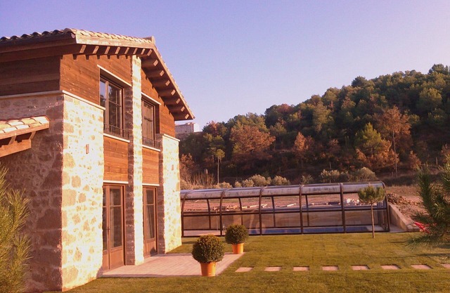 maison de campagne avec piscine privée, 4 chambres, toutes avec salle de bain, 8-12p
