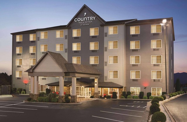 Country Inn & Suites by Radisson, Wytheville, VA