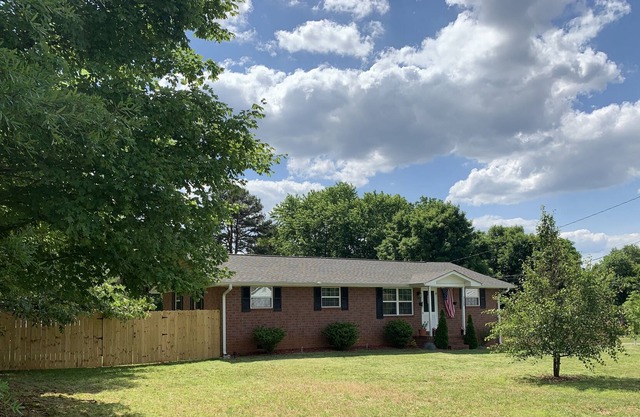 Country Oasis in Charlotte - Relax in Charlotte !