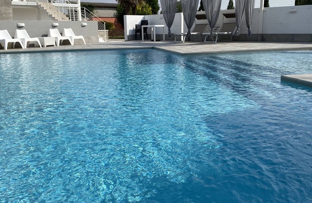 Venise 30min. app.dans une villa de campagneavec piscinedans un jardin de10.000m