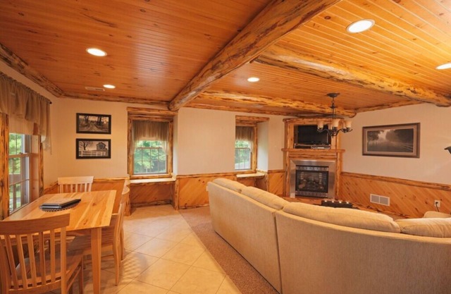 Suite Lodge Deluxe 204