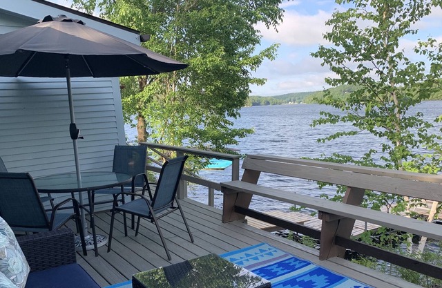 Vintage Lake Front Cottage 1920 sur le magnifique lac Hortonia dans le centre du Vermont