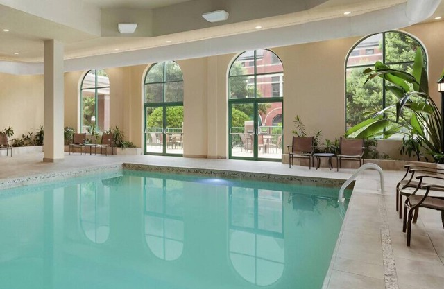 Couples' Luxury Vacation in a Magnificent Suite