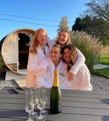Cour 44 - Gite de charme avec sauna et jacuzzi