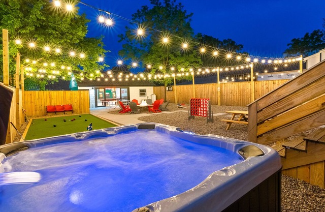 Courtside - Highlands VIP 6BR 4BA Amenities Galore