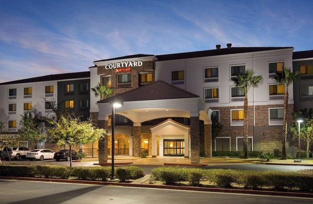 Courtyard by Marriott Ontario Rancho Cucamonga