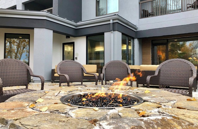 Courtyard by Marriott Burlington Williston