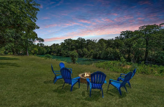 Cousins River Retreat