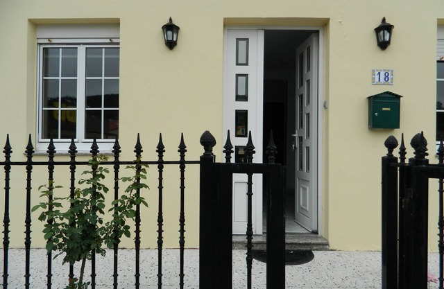MAISON NOUVELLEMENT RESTAUREE DANS LA VILLA DE CEE.