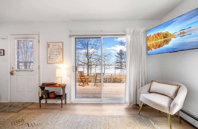 Cove & Cottage at Newbury Neck