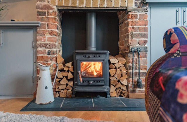 Cow and Cockle - quirky cottage in the centre of Deal