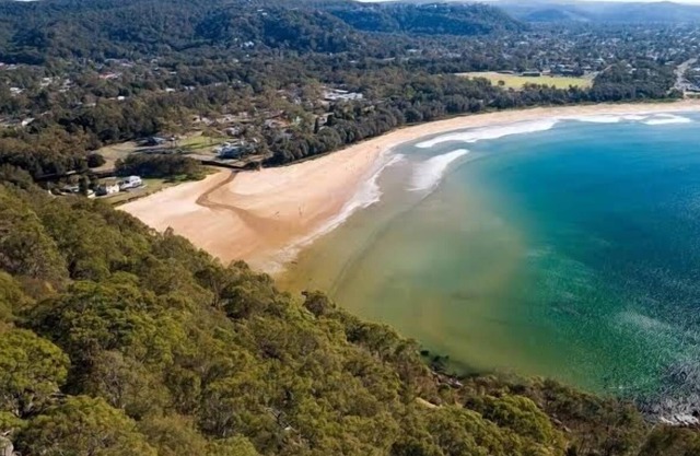 Cowper Cottage ~ Umina Beach ~ Family retreat