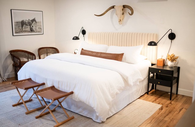 Cowtown Casita - Private guesthouse in Fort Worth - Walking distance to TCU!