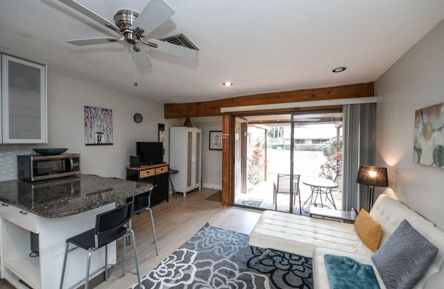 N17 Appartement confortable de 1 chambre / 1 salle de bain rénové avec vue sur le terrain de golf Groves