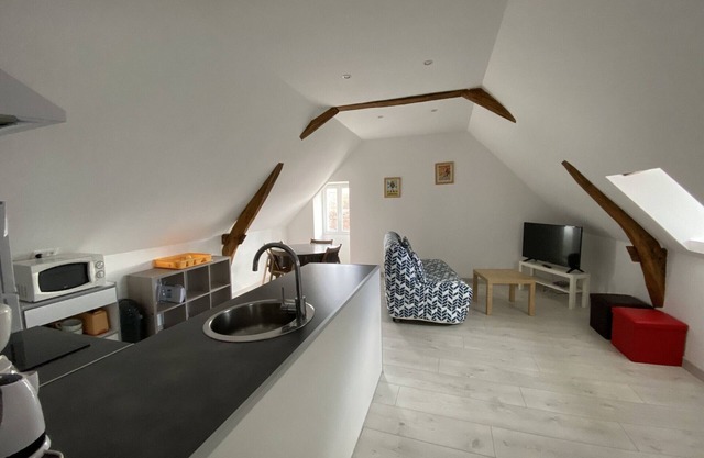 Appartement confortable proche des Thermes avec lave-vaisselle et options de location de linge