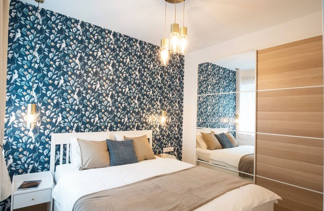 Cozy 1-bedroom apartment with garden, AC, WiFi in the exclusive area of Budapest