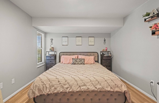 Cozy 1-bedroom condo with AC, WiFi in lovely Westminster