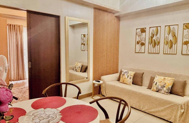 Cozy 1-Bedroom Retreat in Iloilo City with City Views