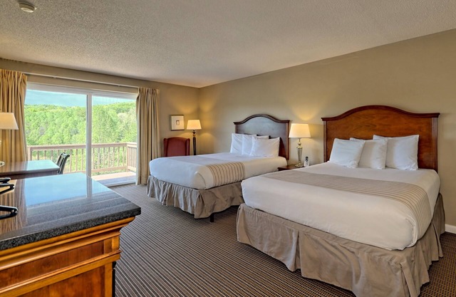 Cozy 1-Bedroom Retreat in Clayton with Two Queen Beds