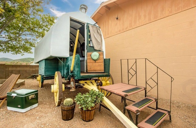 Cabane de berger-Espace sanitaire-Sheepherders Wagon