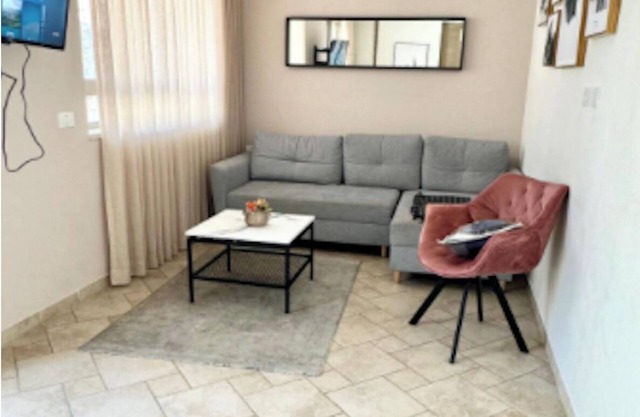 Cozy 1BR Apartment with Outdoor Comfort