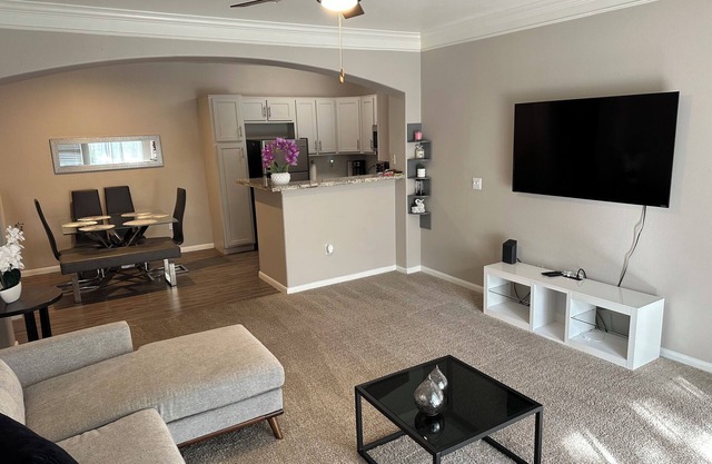 Charming 1-bedroom apartment in marvelous Atascocita with AC, WiFi