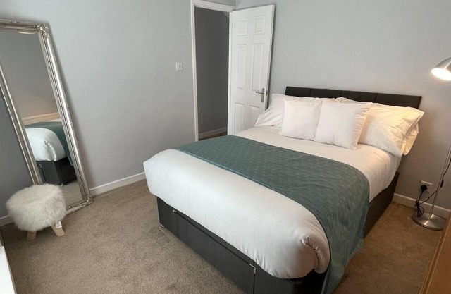 Cozy 2-Bed cottage in Merthyr, 5 mins to Bike Park