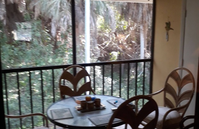Cozy 2-bedroom condo in enjoyable St. Petersburg with AC, fitness room